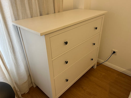 Cômoda IKEA Hemnes